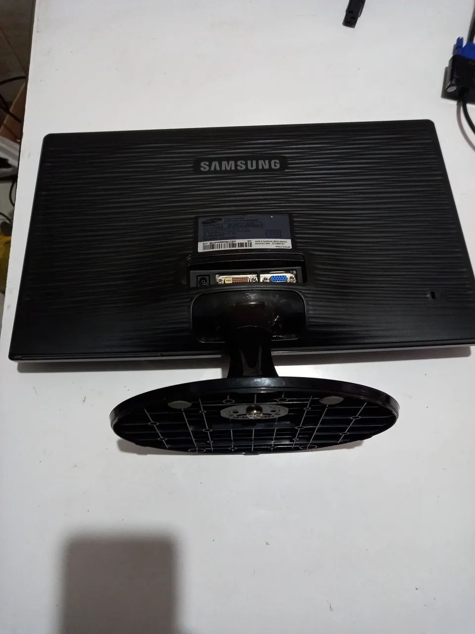 Monitor Samsung 19 polegadas led entradas vga e dvi usado!!! - Foto 3
