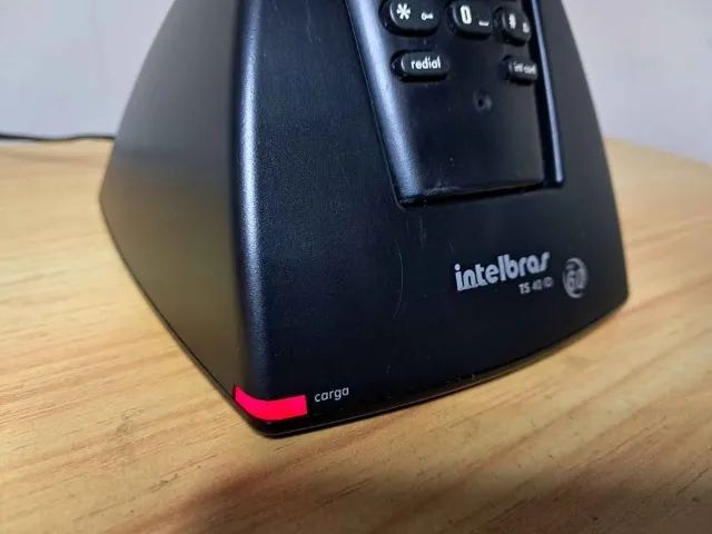 Telefone sem fio intelbras TS 40 id , funcionando, está com a bateria viciada (precisa tro - Foto 5