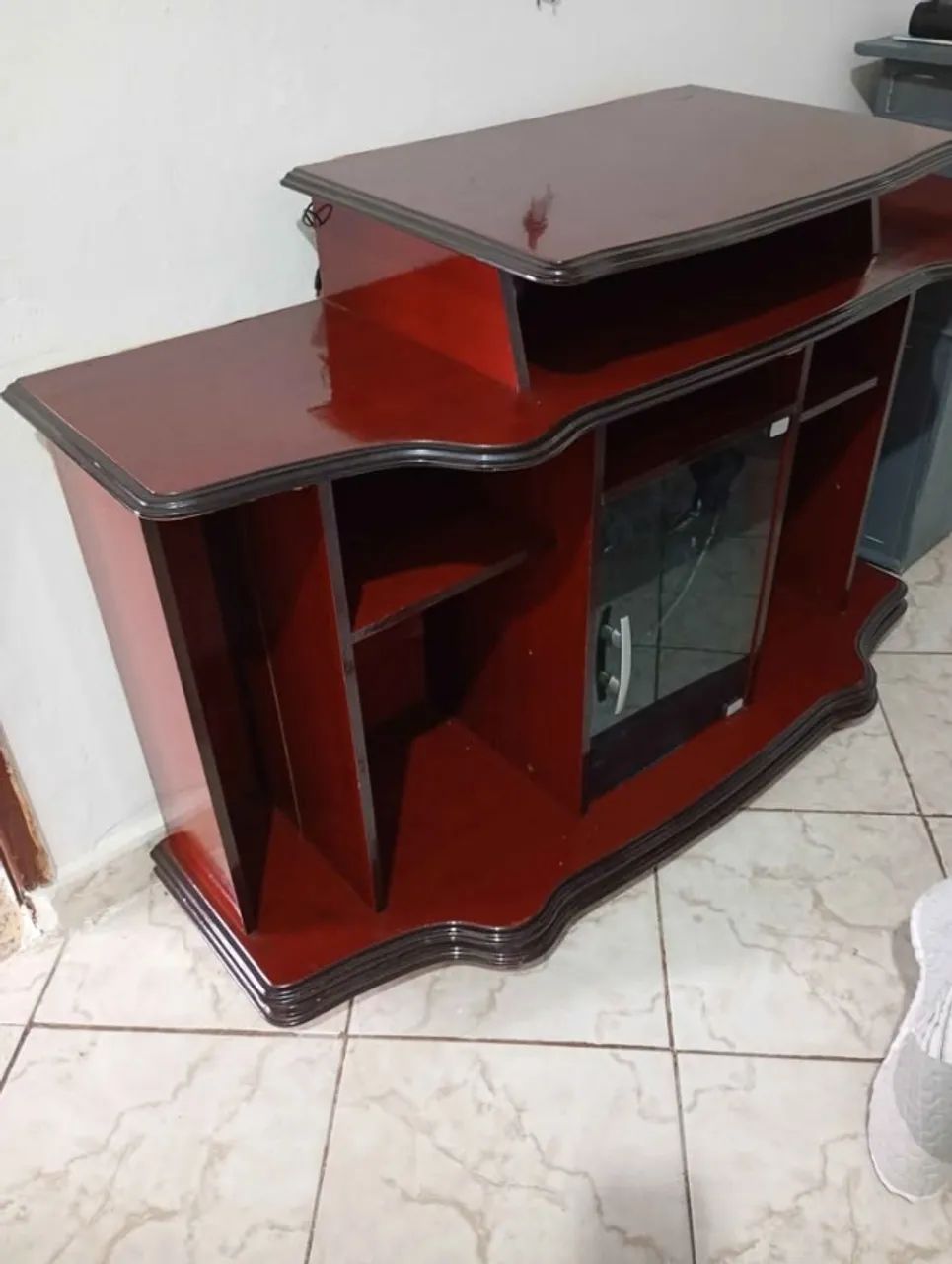 Rack de Madeira com Porta Central de vidro - Foto 2