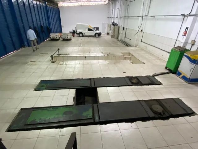 Galpão na Grande Circular com 250m²