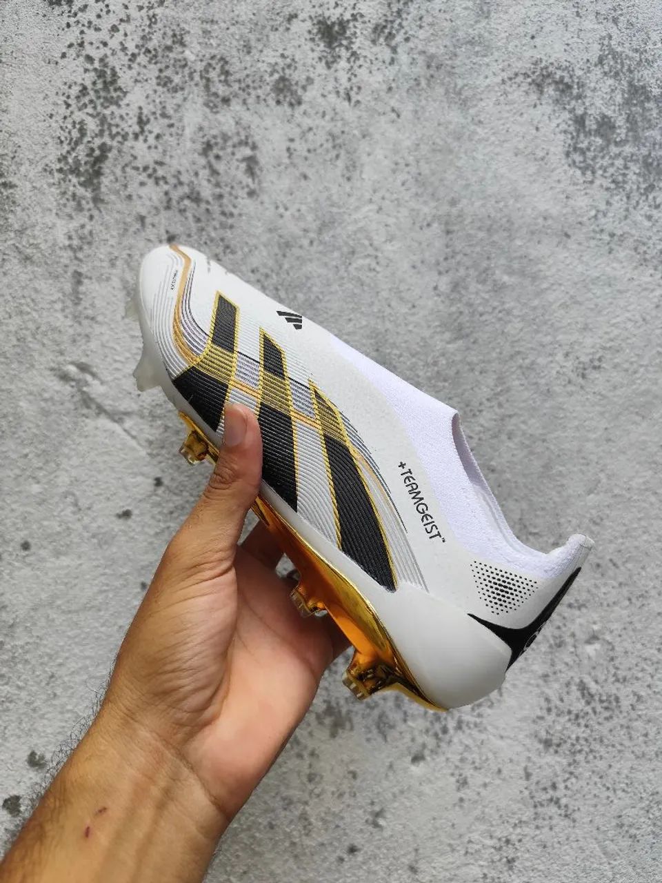 ADIDAS PREDATOR ACCURACY