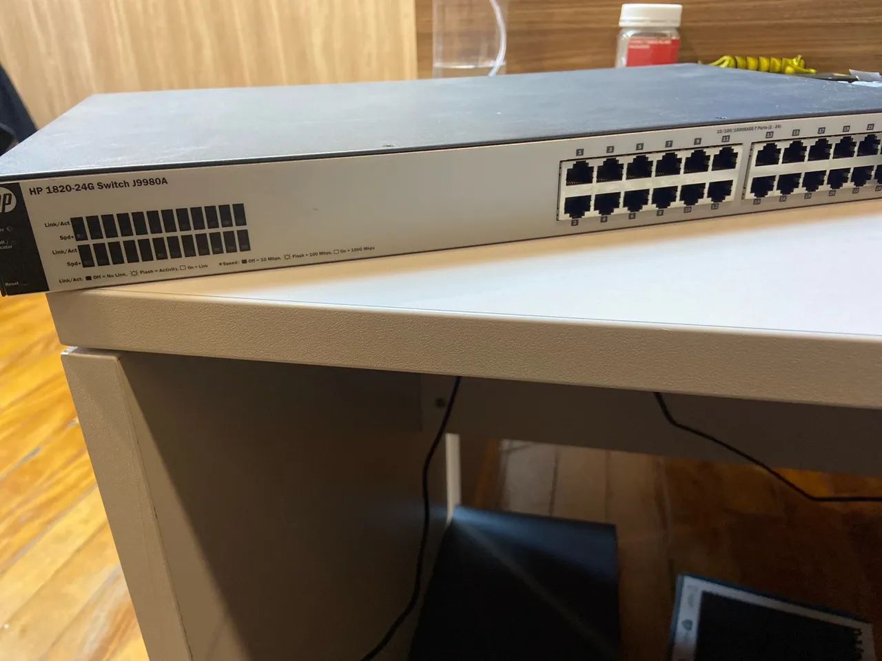 Switch hp 1820-24