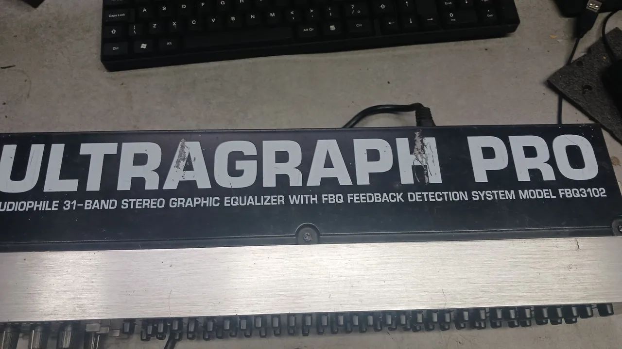 Equalizador behringer fbq3102 - Foto 4