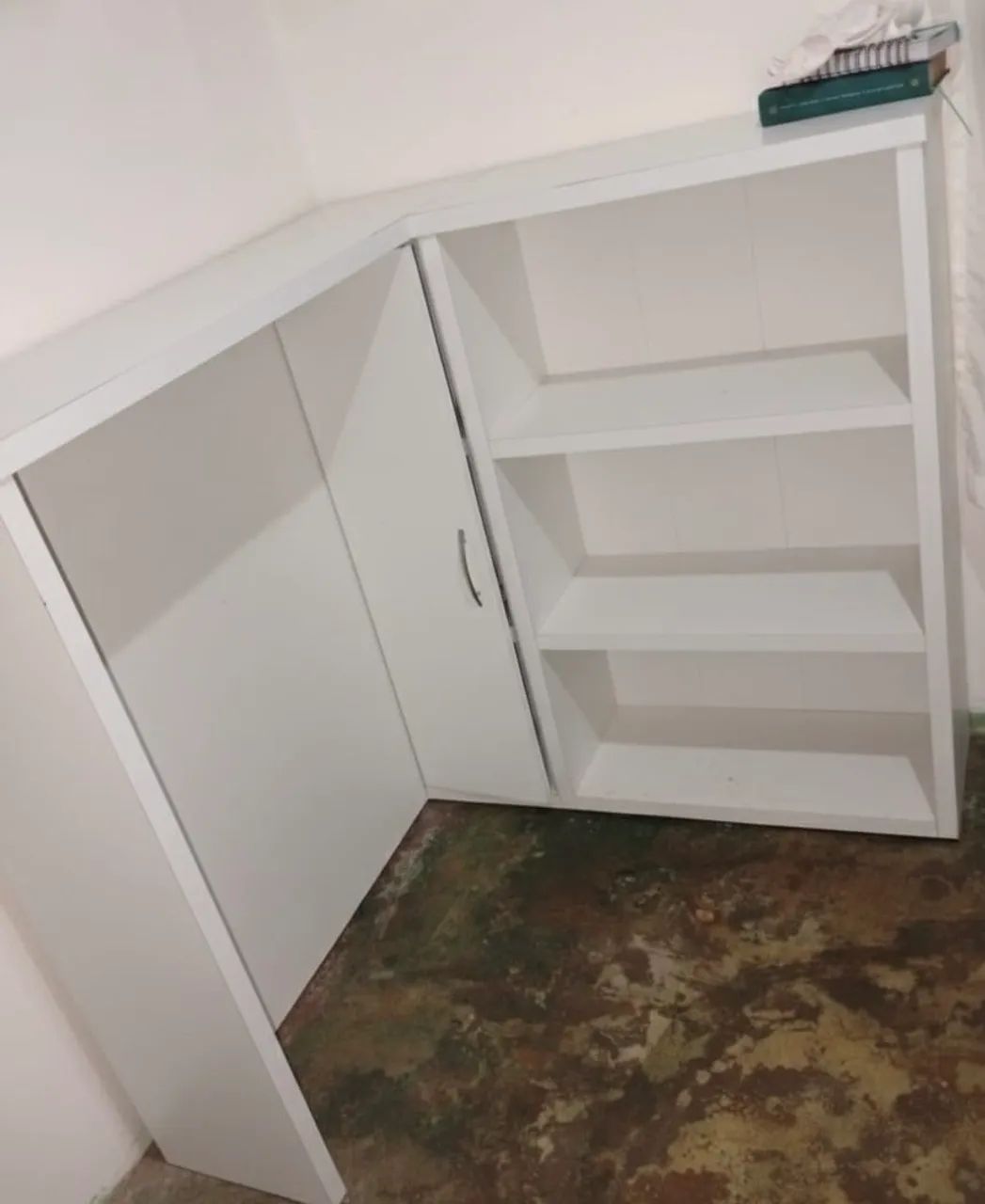 Vendo balcão em L branco