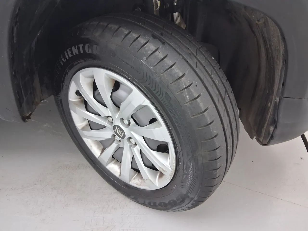 Fiat Strada Freedom 1.3 Flex 8V CD, foto 13 de 18