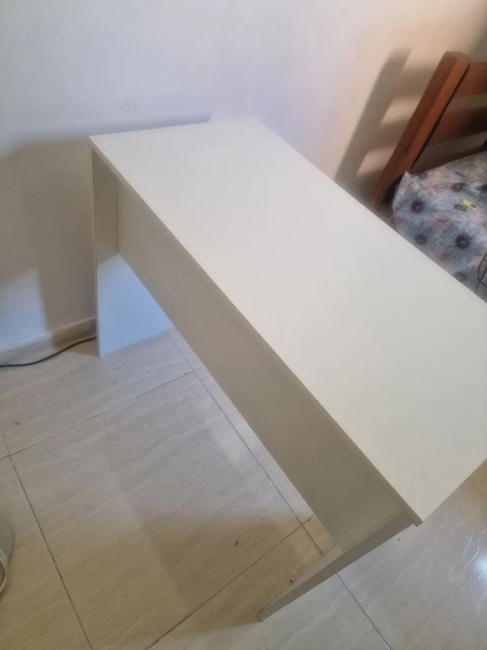 Mesa de estudos - Foto 3
