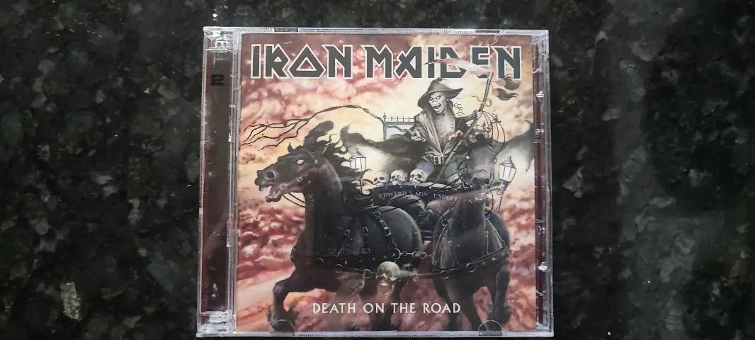 CD Iron Maiden - Death On The Road (2 CD) - CDs, DVDs etc - Itaum
