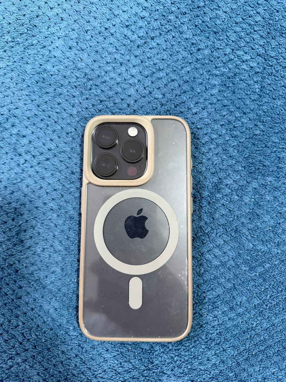 iPhone 15 PRO 256 Giga - Foto 2