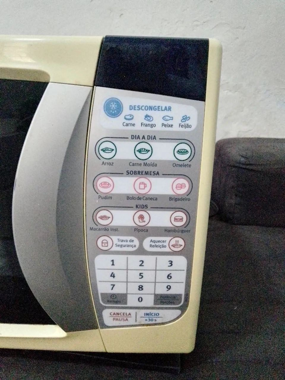 Microondas Eletrolux 220v - Foto 3