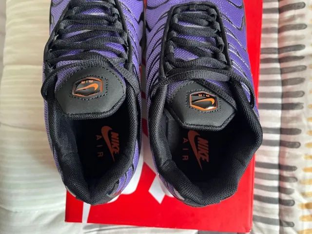NIKE AIR MAX PLUS TN - Voltage Purple - Foto 3