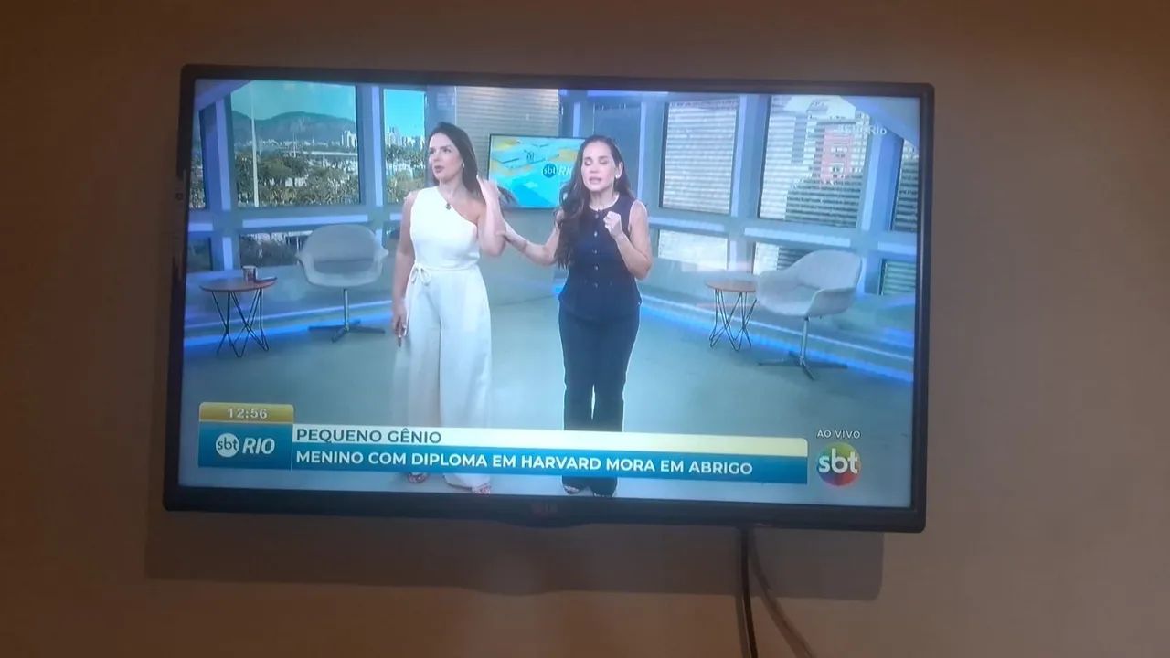 Vendo tv 32 polegadas 