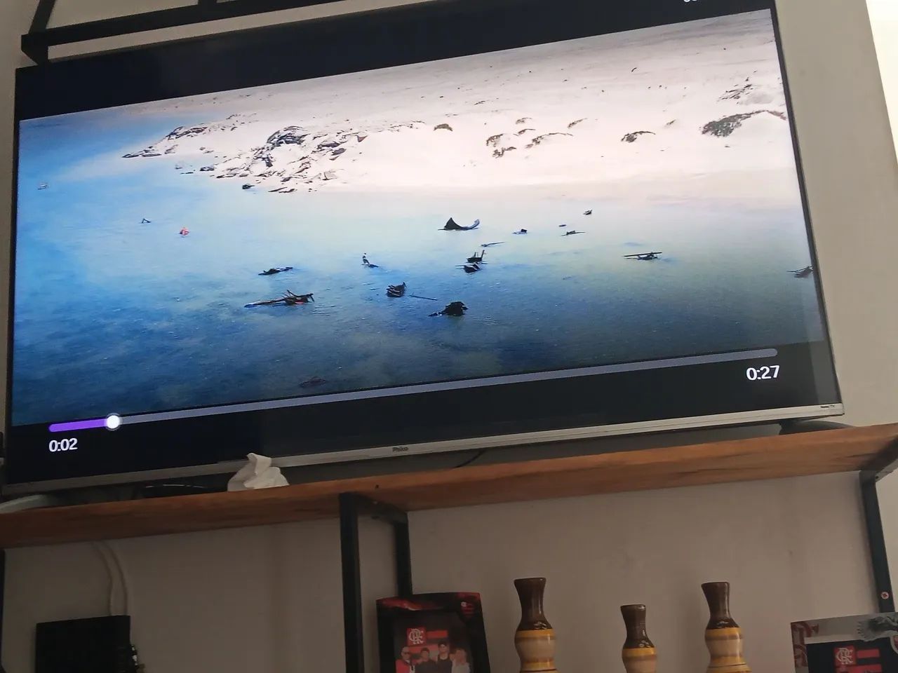  Vende se uma  smart TV Philco Rokun 58 polegadas com todos acessórios está com plástico  - Foto 3