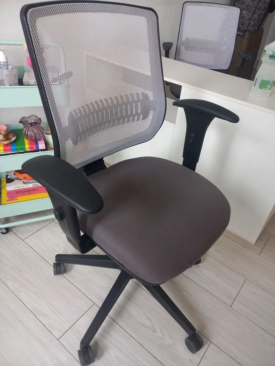 CADEIRA DA MARCA FLEXFORM  - Foto 2
