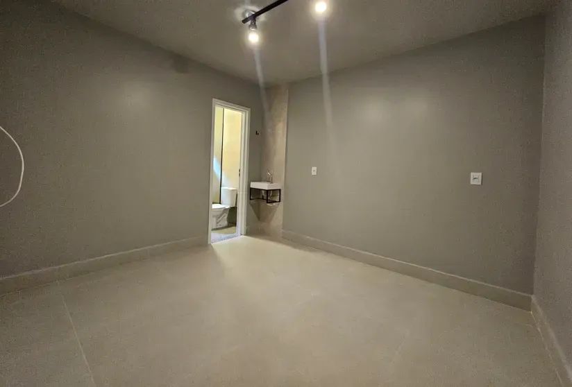 ? APARTAMENTO PARA LOCAÇÃO - APTO 208 ?