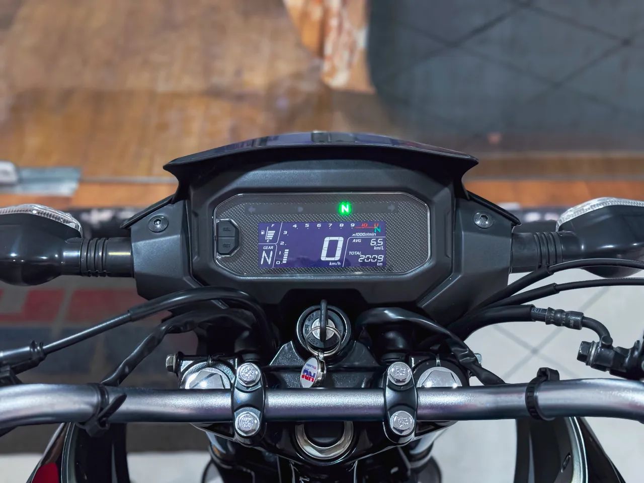 NEW HONDA BROS 160C 2025 COM APENAS 2.000 KM - SUPER EXCLUSIVA - Foto 5