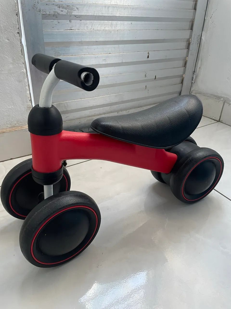 Bicicleta de equilíbrio buba  - Foto 2