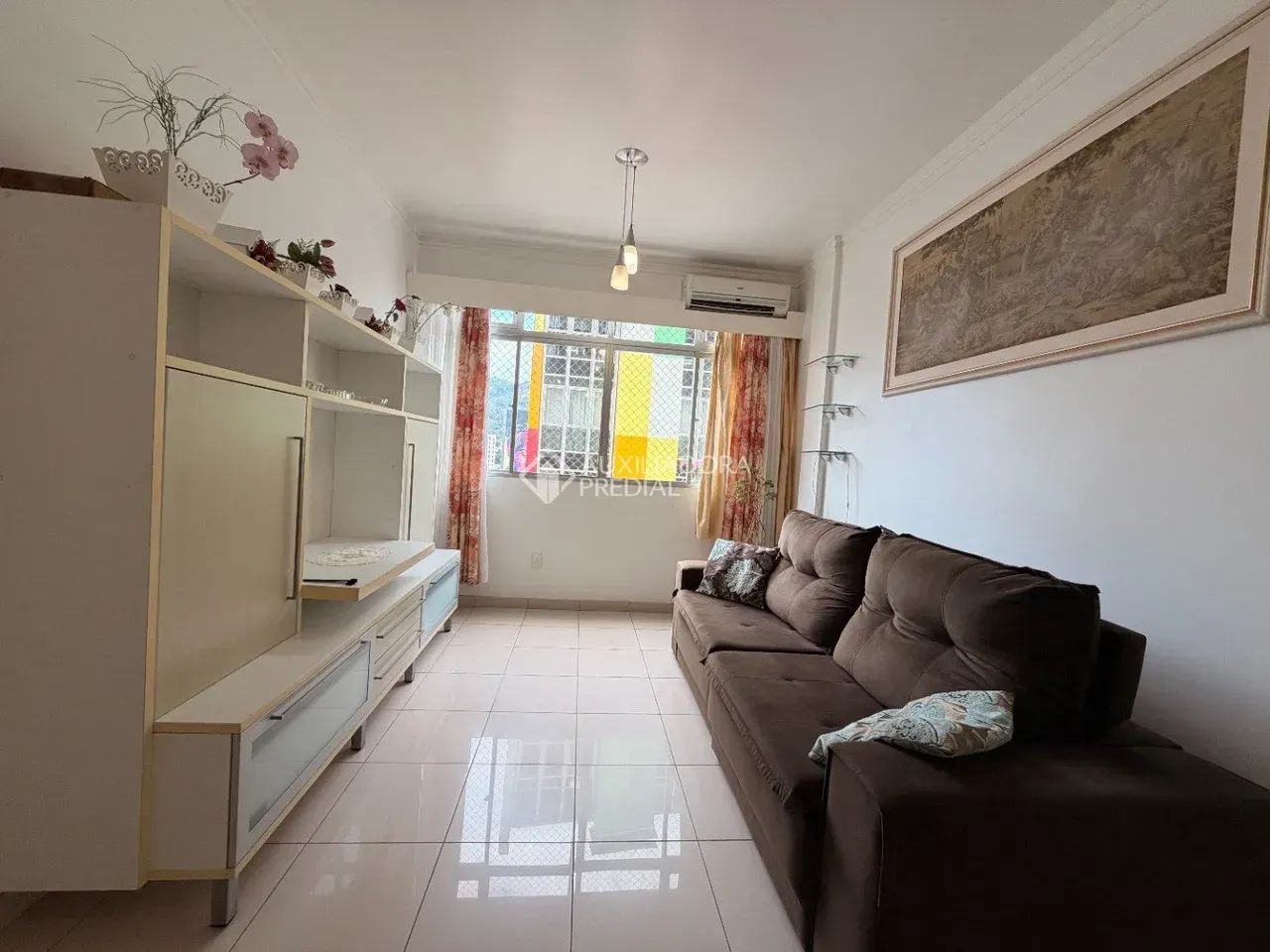 Locação | Apartamento 57m² mobiliado de 2 quartos no Centro de Florianópolis - Foto 2