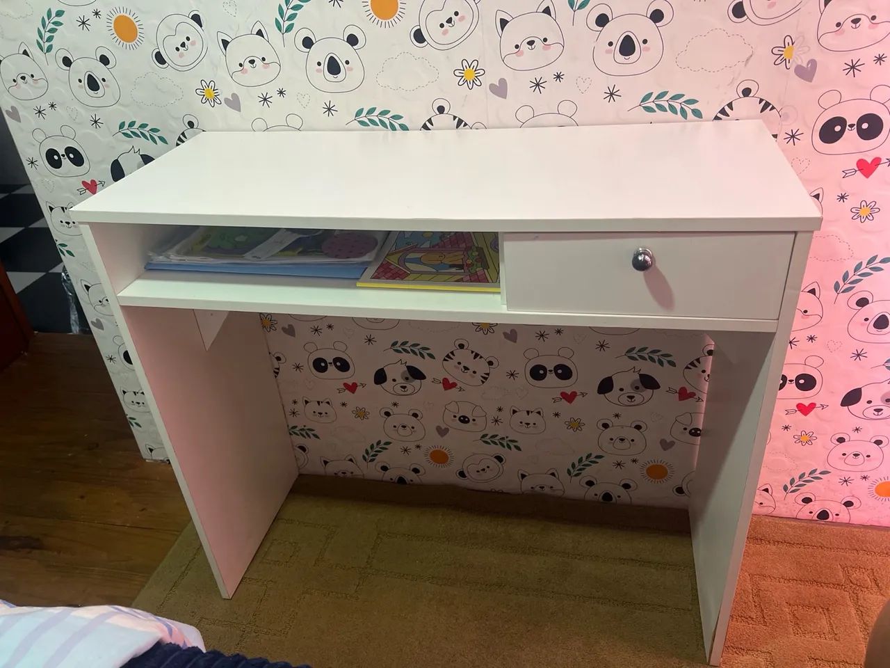 Mesa de escrivania 