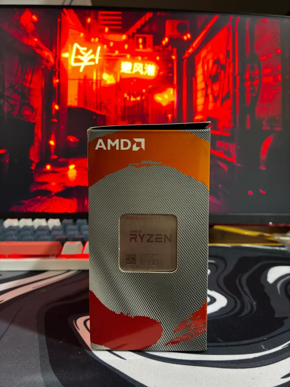 RYZEN 3 3200G + COOLER ORIGINAL AMD - EXCELENTE ESTADO - Foto 2