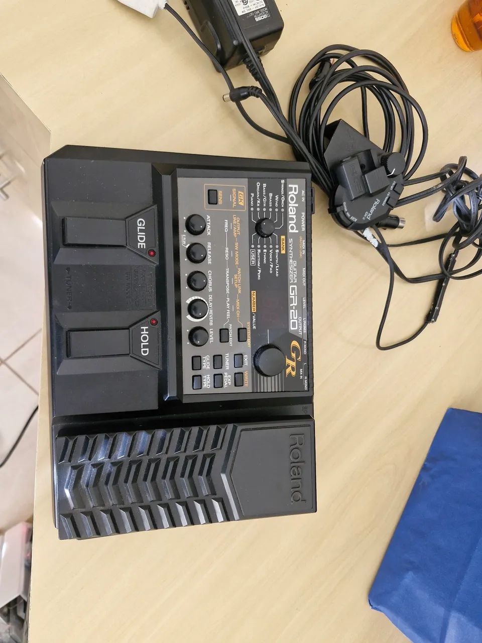 GR-20 ROLAND 
