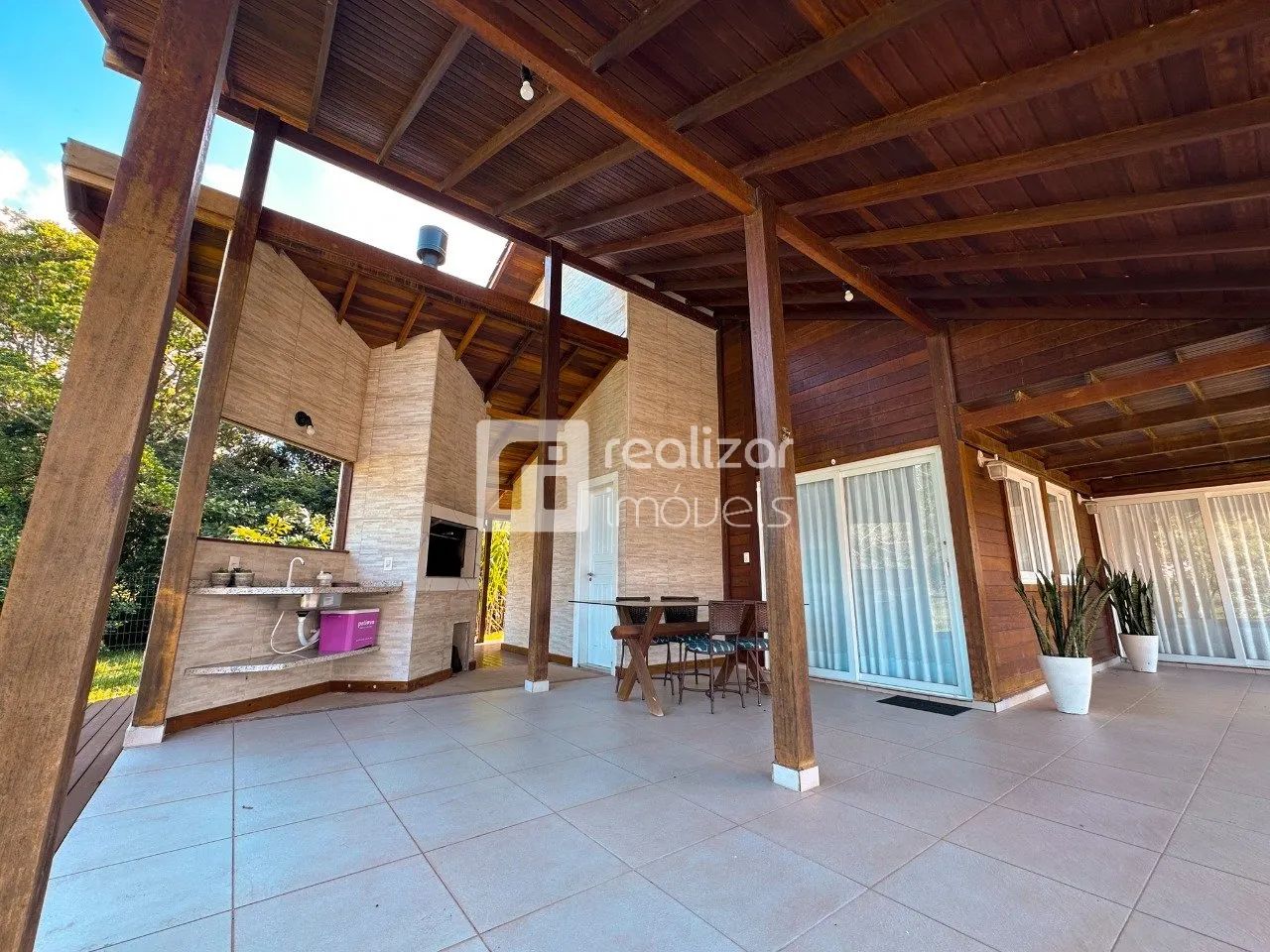 Casa com 4 quartos e piscina em Condomínio Fechado na Vargem Grande - Foto 5