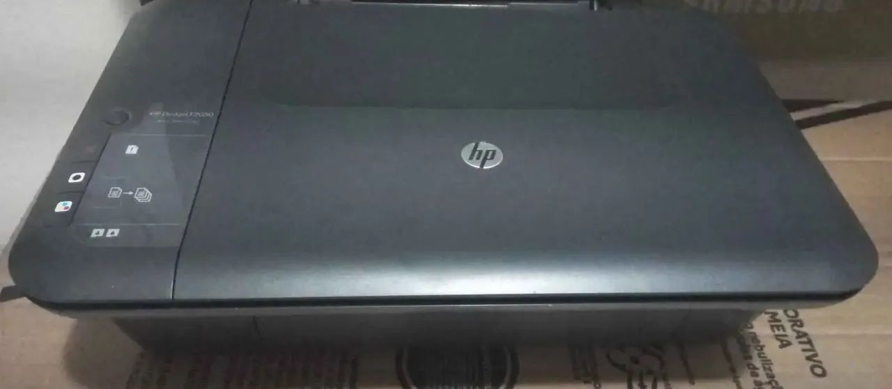 Impressora HP Deskjet 2050 Multifuncional 