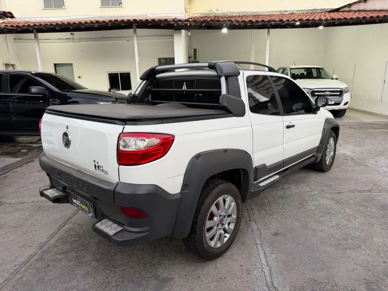 Fiat Strada Adventure1.8/ 1.8 Locker Flex CD 2015 - Foto 4