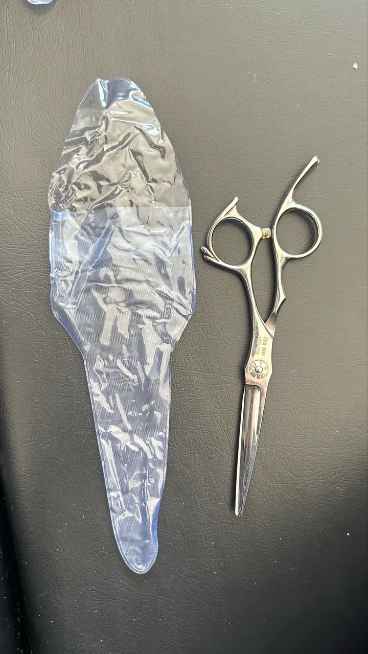 Tesoura para salão de beleza / barbearia - Foto 3