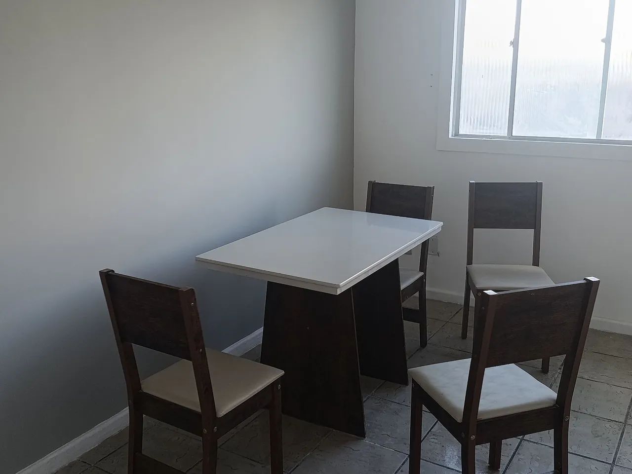 mesa 4 cadeiras - Foto 4