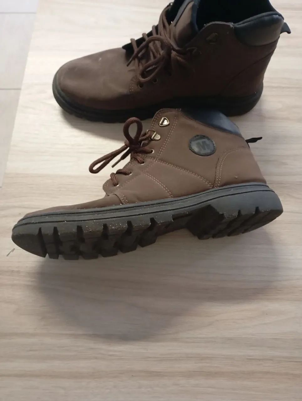 Bota trademan marrom  - Foto 5
