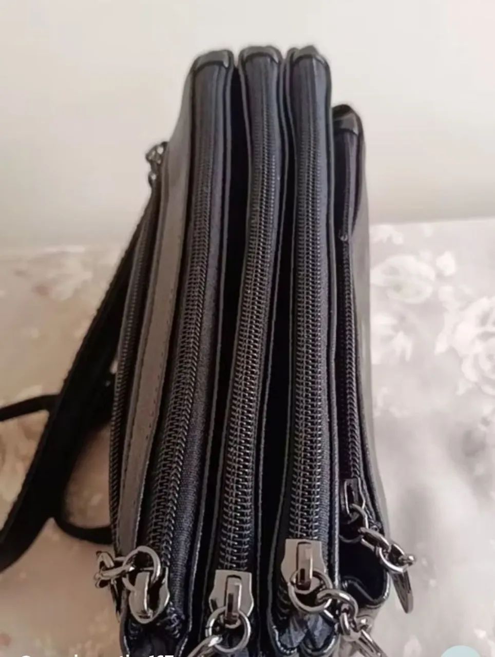 Bolsa feminina com divisórias  - Foto 5