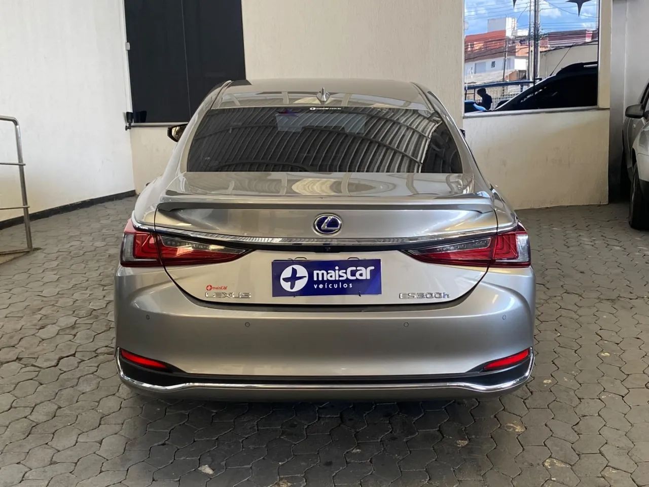 Lexus ES300h ES-300H ES300h 2.5 16V Aut. (hybrid), foto 5 de 20
