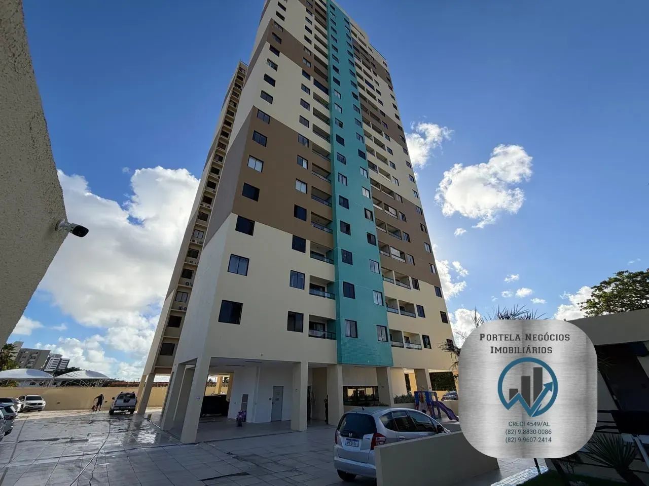 Apto no Barro Duro, 2/4, suíte, planejados, 52 m²