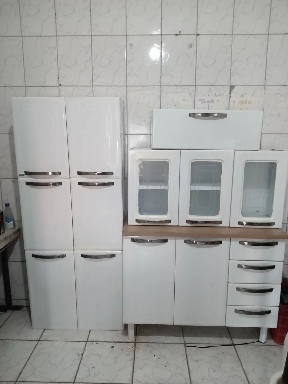 ARMARIO DE FERRO COMPLETO SEMI NOVO