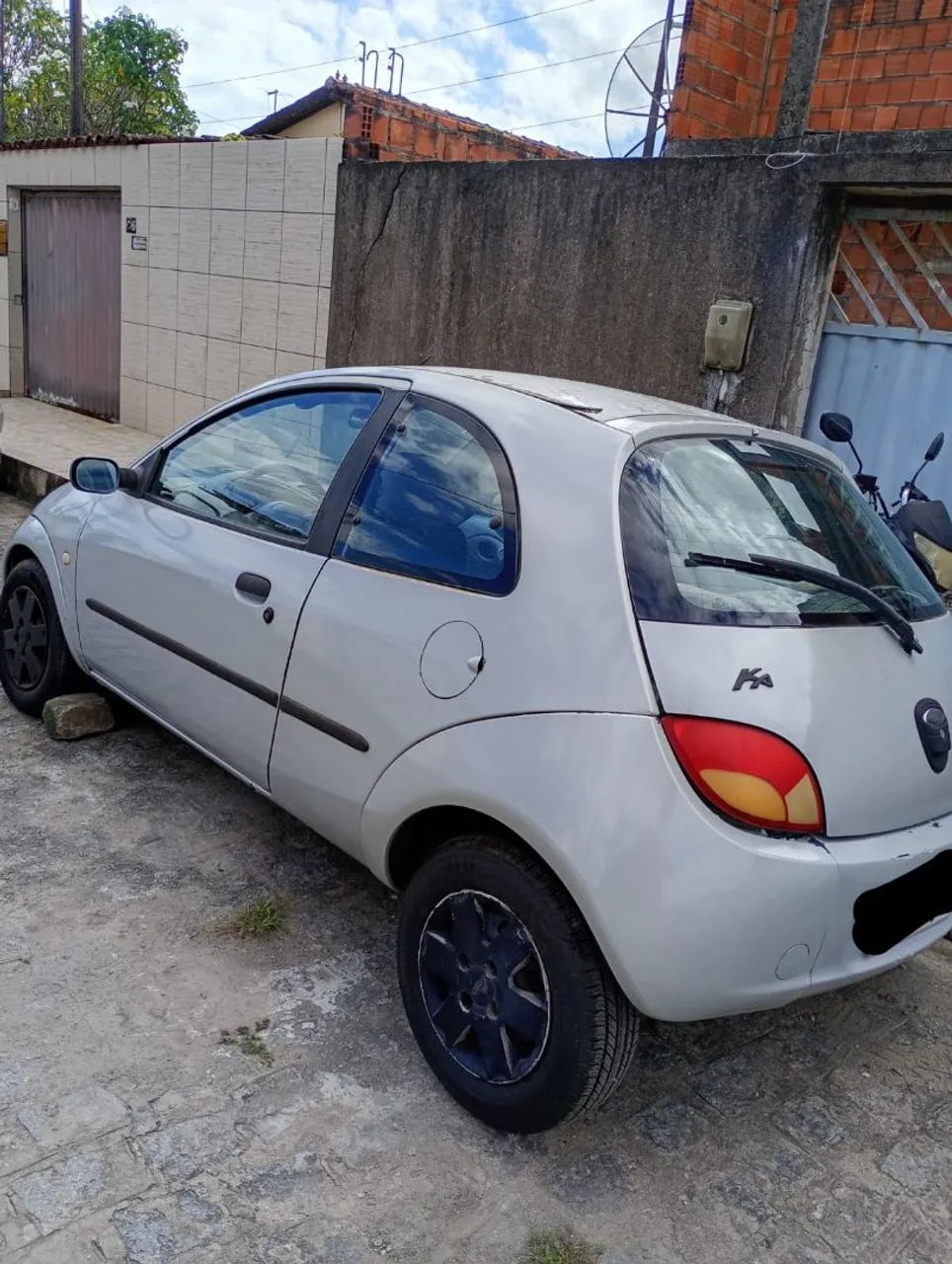 Ford KA GL Image 1.0i/ 1.0i Zetec Rocam 2000