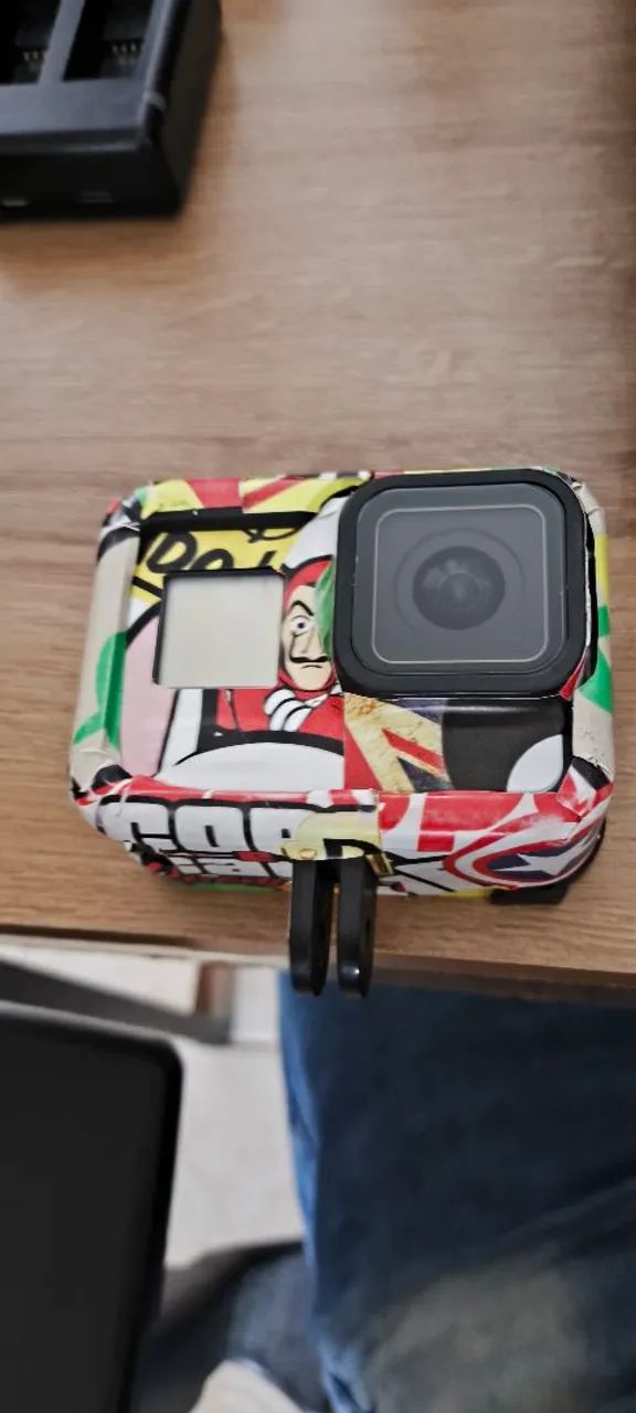Vendo 2 Gopro Hero 8 Black e Hero 10 Black + acessórios  - Foto 4
