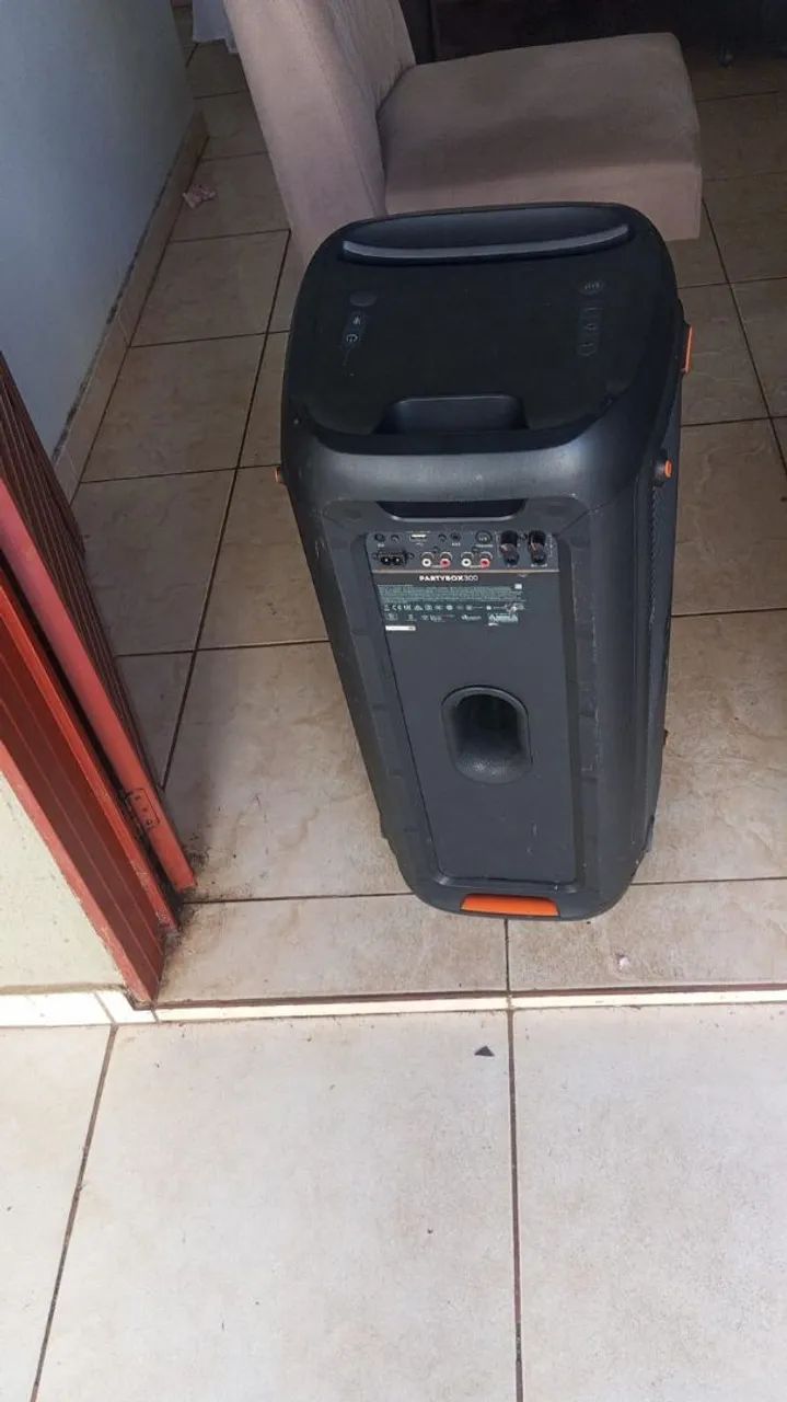 JBL 300  * - Foto 2