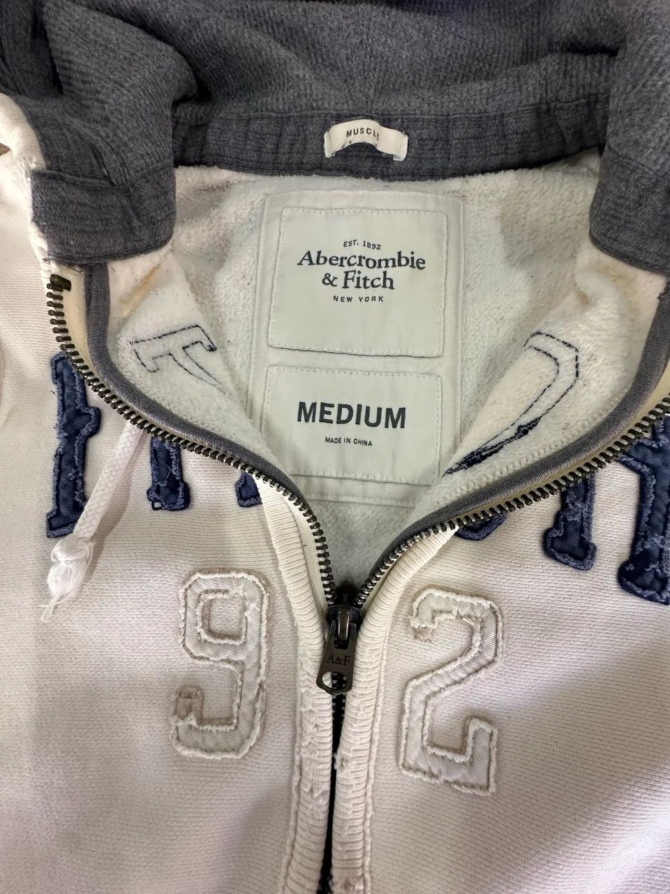 Moletom Abercrombie & Fitch - Foto 3