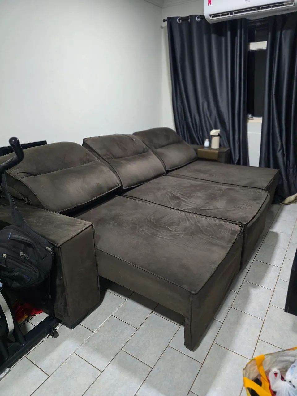 Vende-se Sofá Modular 3 Lugares em L Marrom
