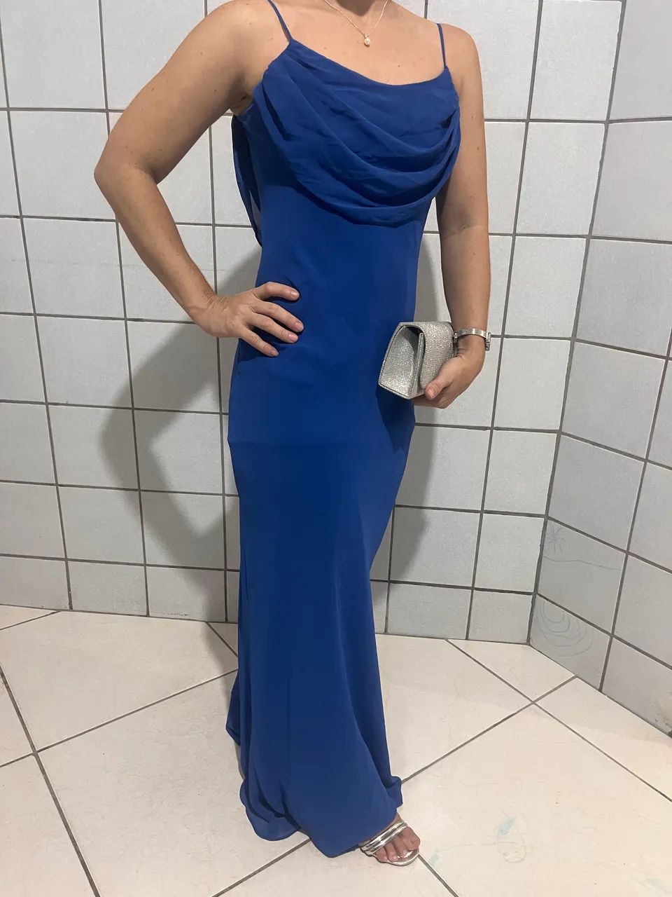 Vestido de festa simples e elegante P - Foto 3