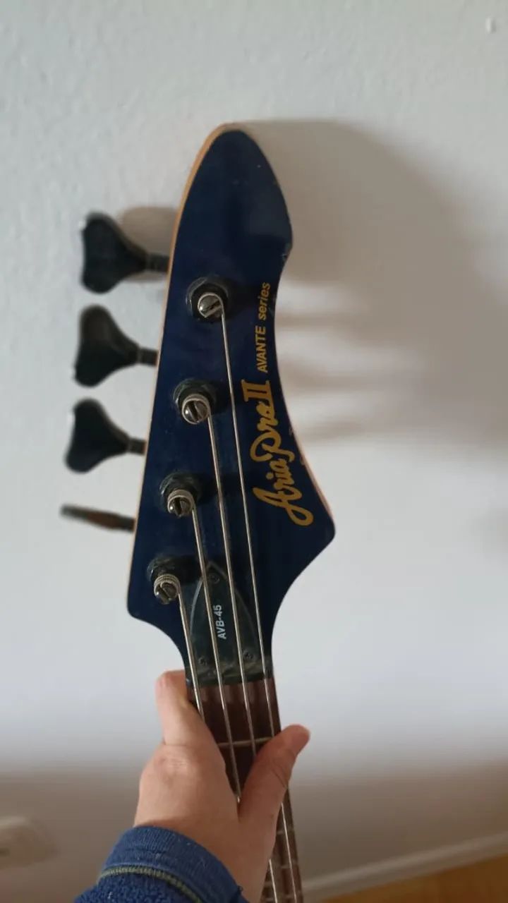 Baixo AiraPro II avante series - Instrumentos musicais - Santa