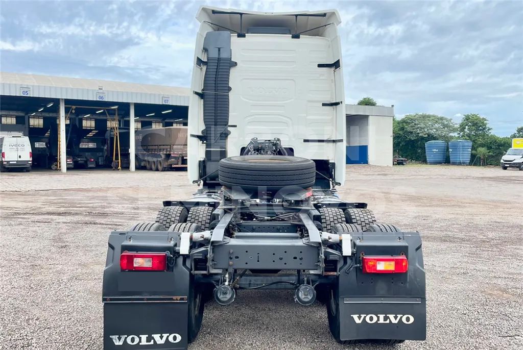 FH 460 6X2T GLOBETROTTER 2019/2020 - Foto 5