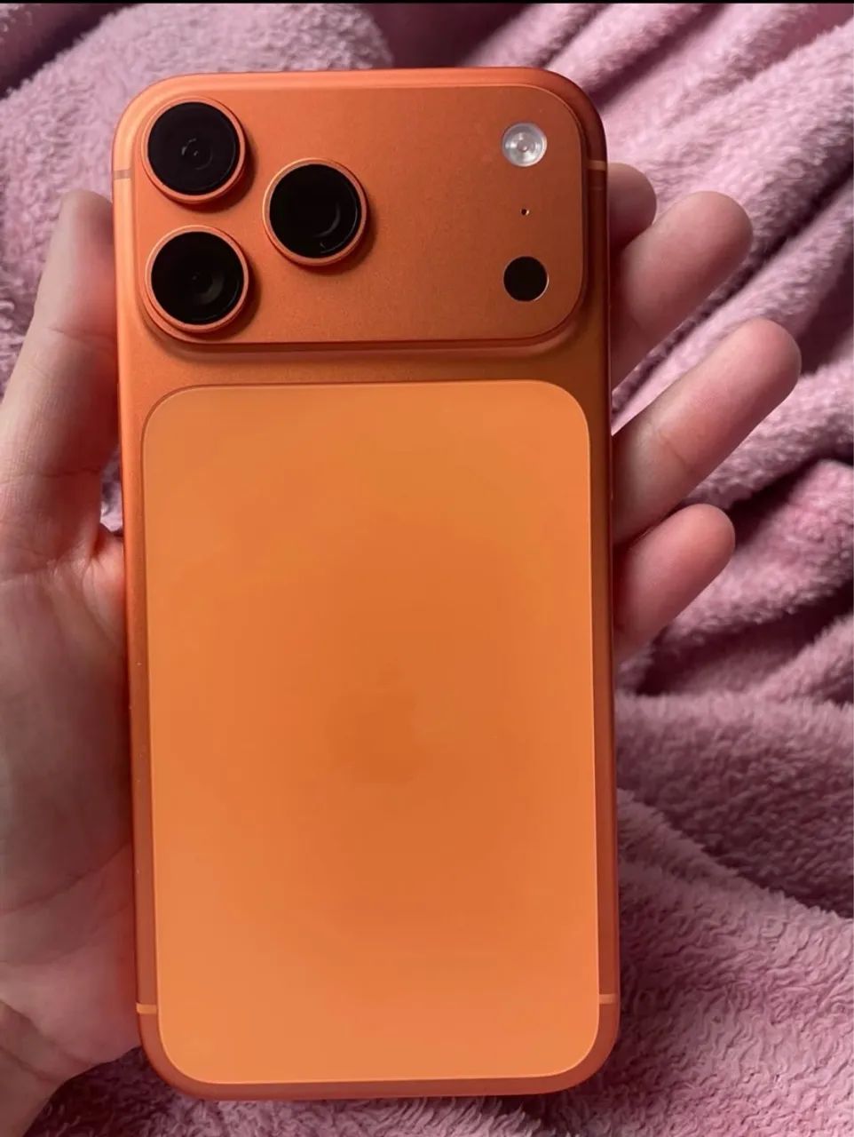 iPhone 17 pro max 