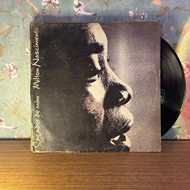 Disco de vinil COLECAO MILTON NASCIMENTO - CACADOR DE MIM  - Foto 3