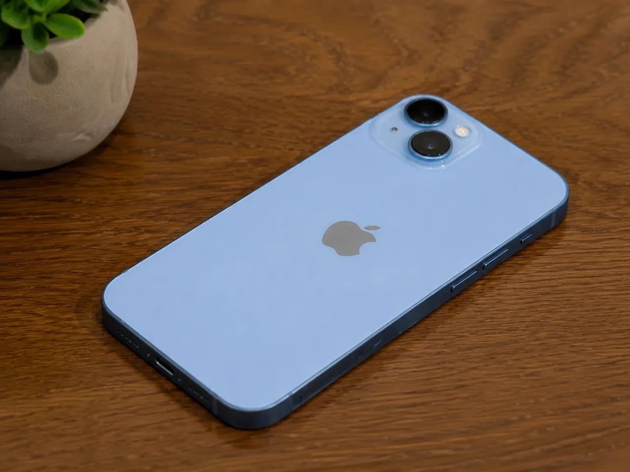 iPhone 14 256GB Azul Claro Usado - Excelente Estado - Celulares e