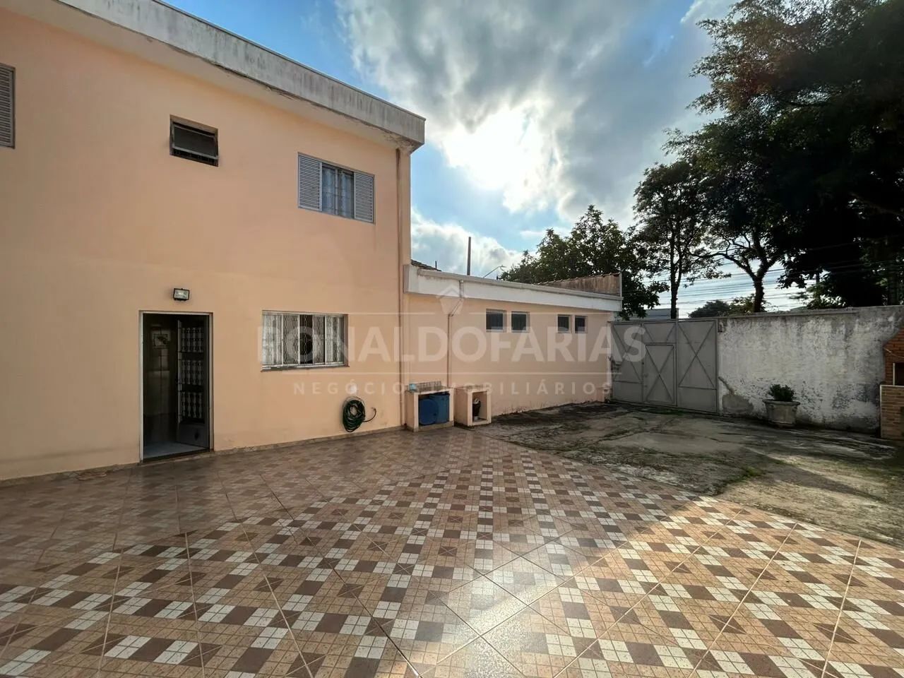 Sobrado pra locação comercial.com 160 m² e 04 dormitórios na Cidade Dutra - Foto 3