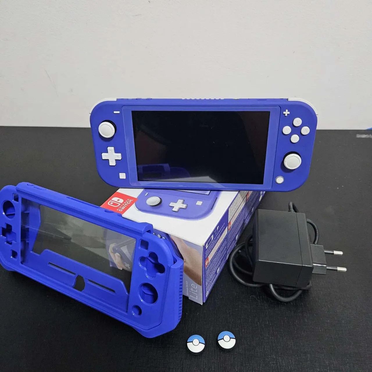 NINTENDO SWITCH LITTLE NA CAIXA !