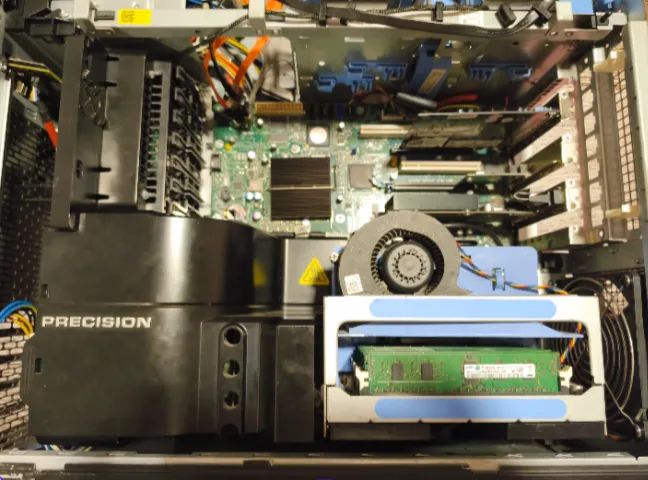 Dell INSPIRON T7500 - Foto 4