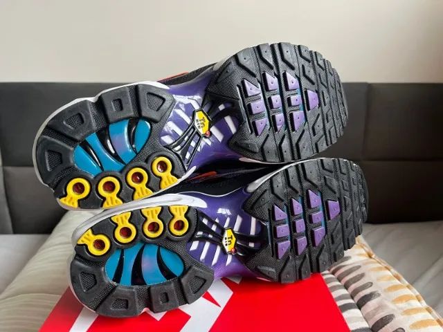 NIKE AIR MAX PLUS TN - Voltage Purple - Foto 5