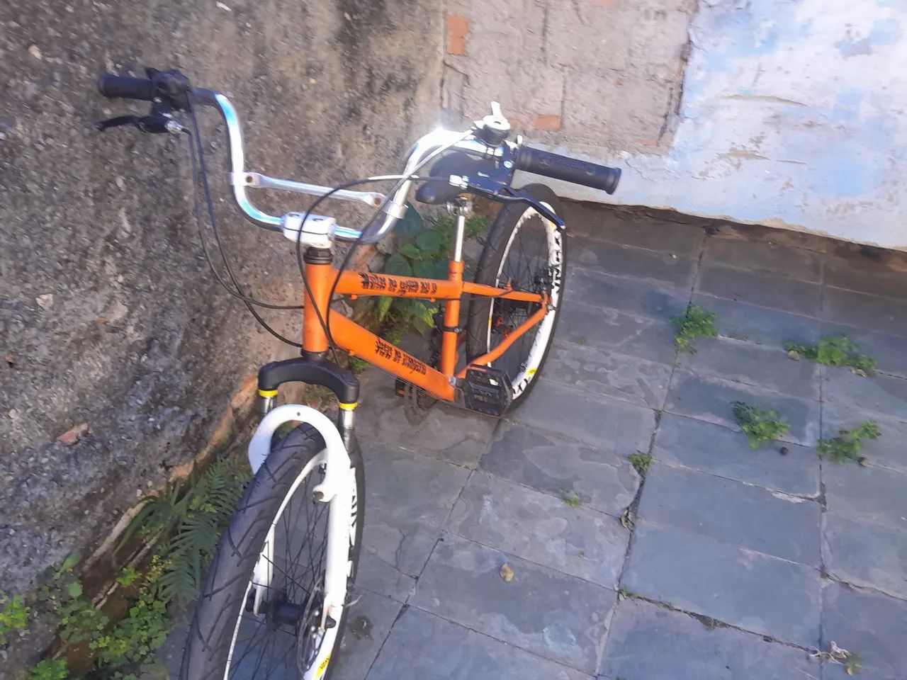 Bicicleta aro 24 com freio a disco  - Foto 2